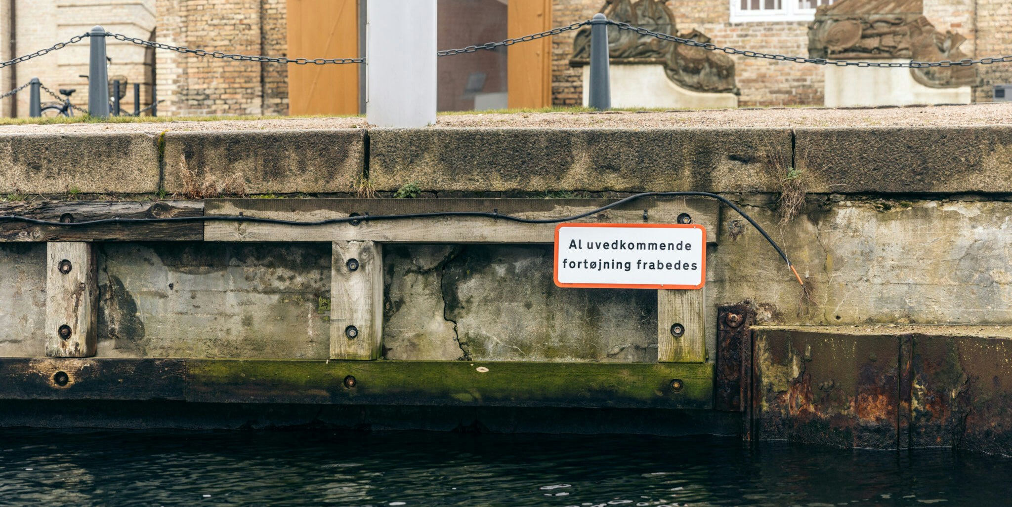 Copenhagen Harbour Water Marine Traffic Regulations Mooring Prohibited Signage Canals GoBoat