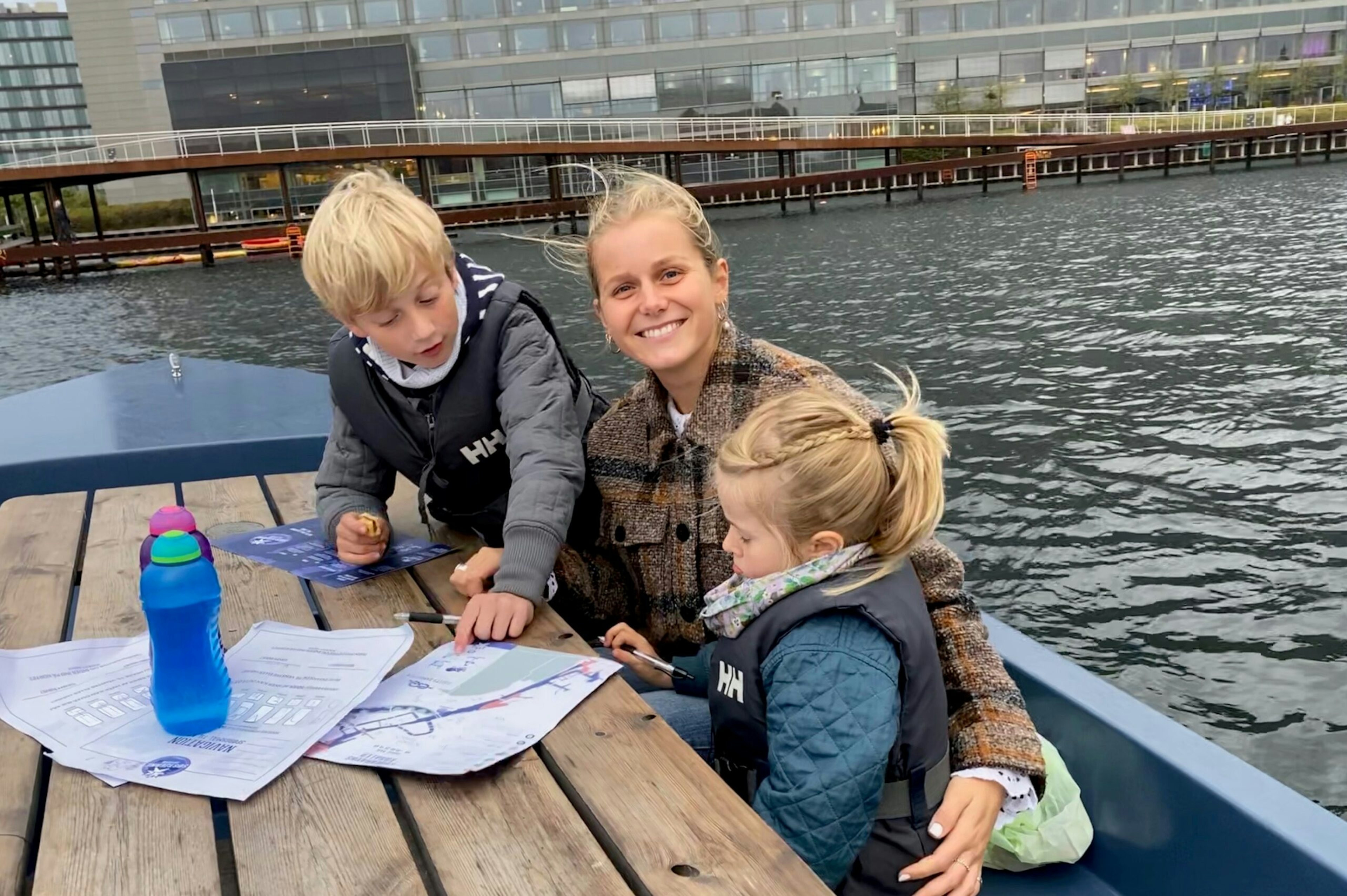 Activities with chrildren in a GoBoat