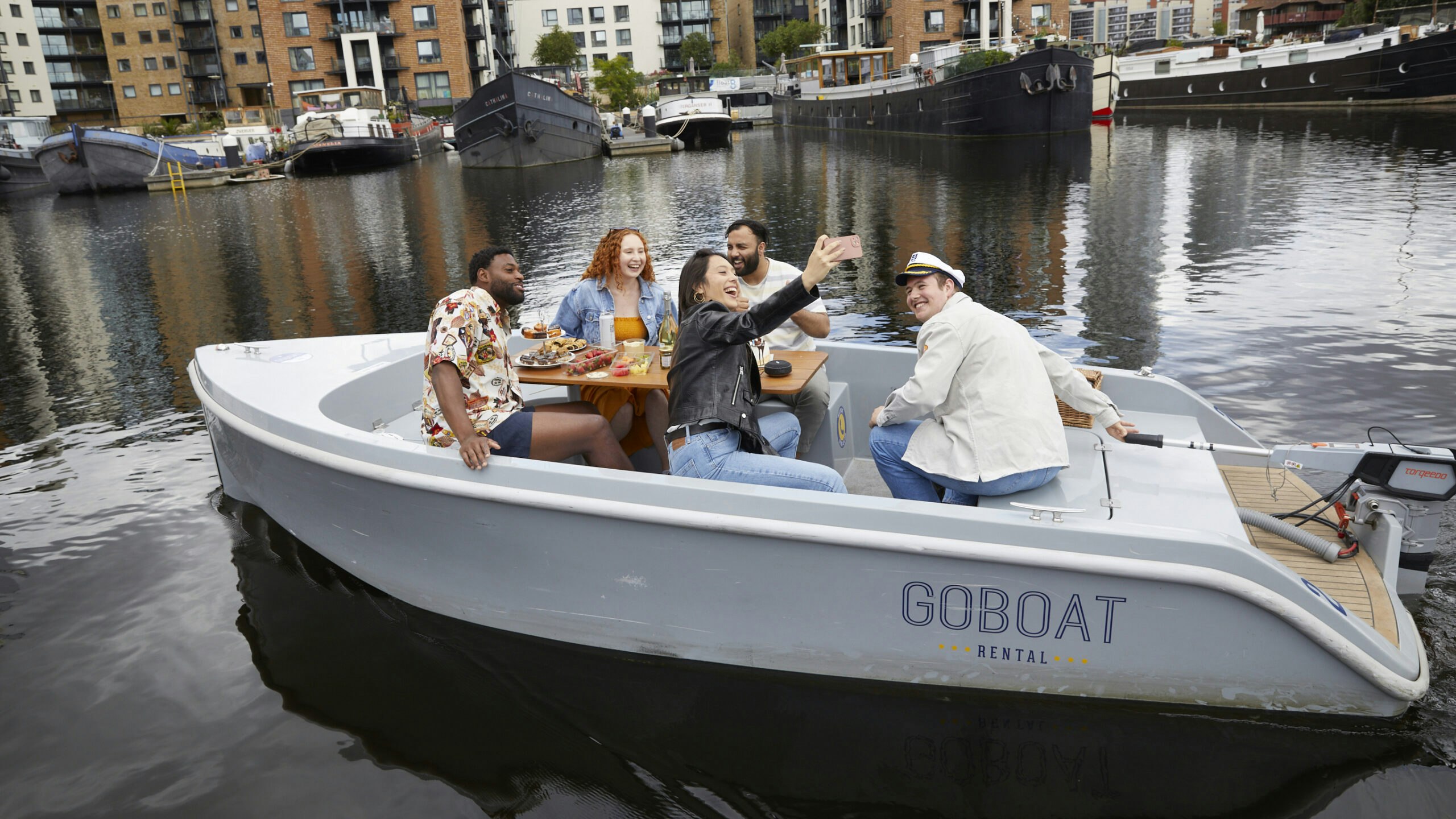 GoBoat Canary Wharf
